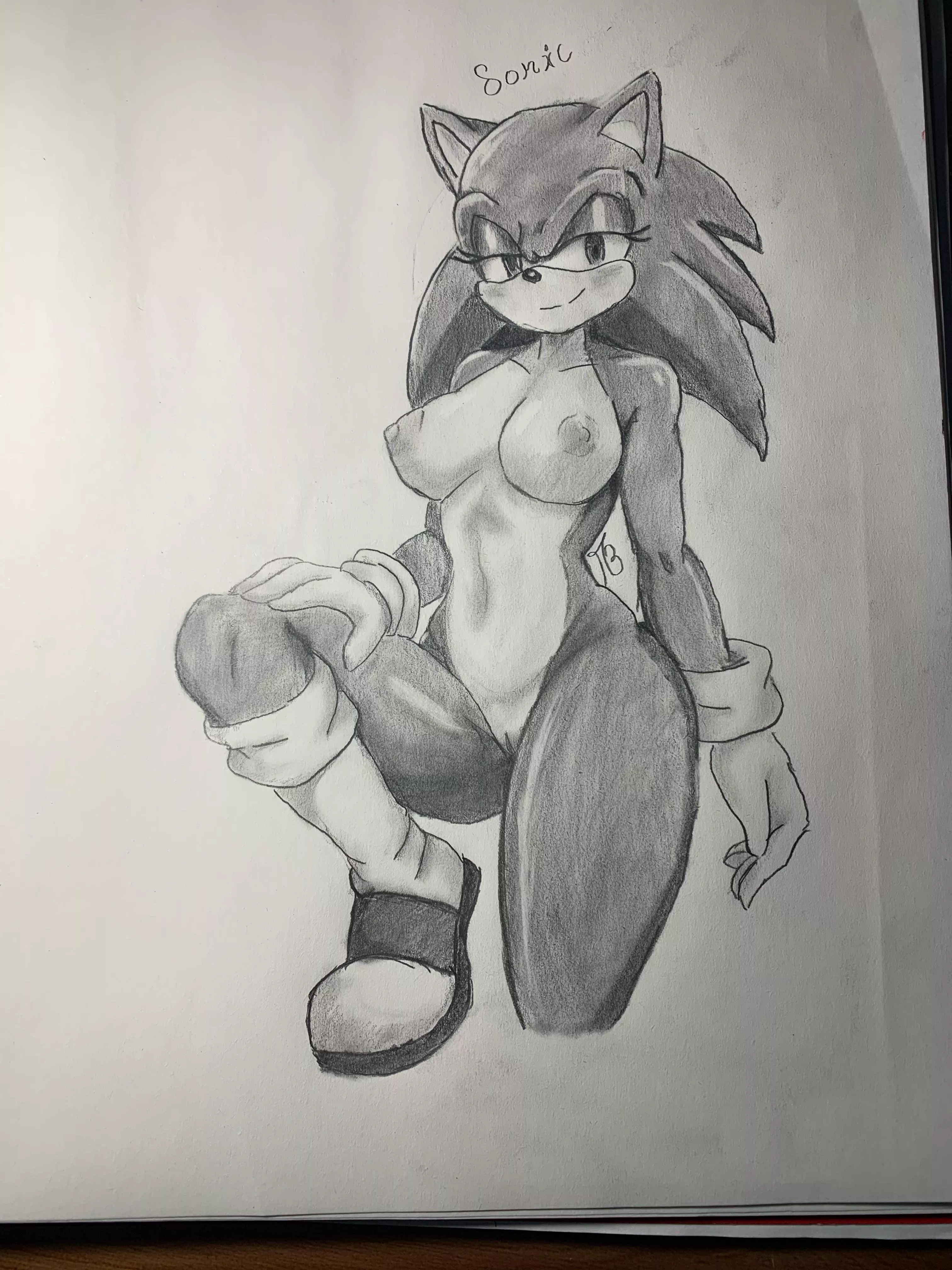 Sonic (F)