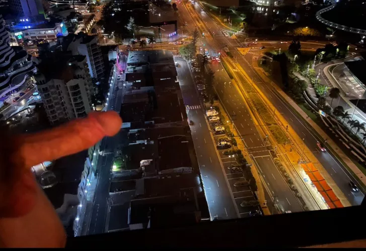 Sucking cock in New Farm … GH or room your choice!