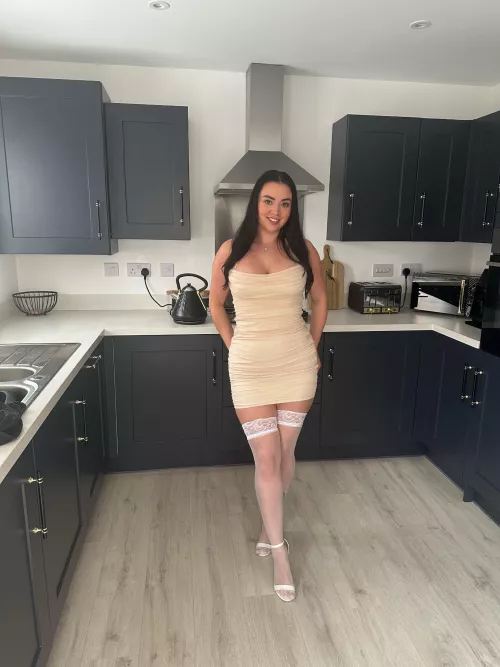 The pantyhose stays on in the kitchen 