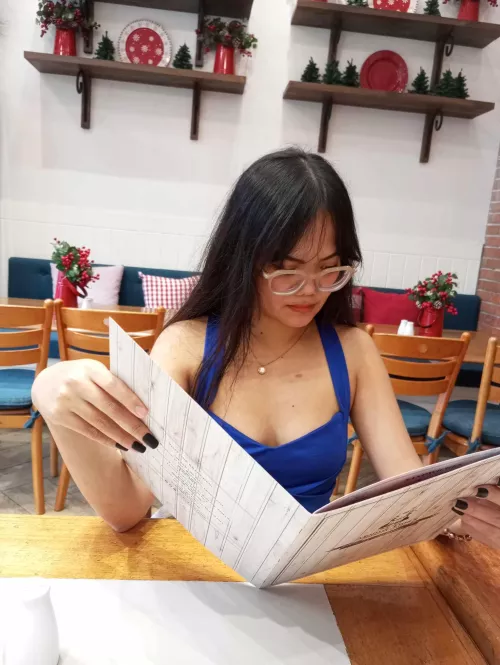 This girly has just turned 27 (October 9)!! 