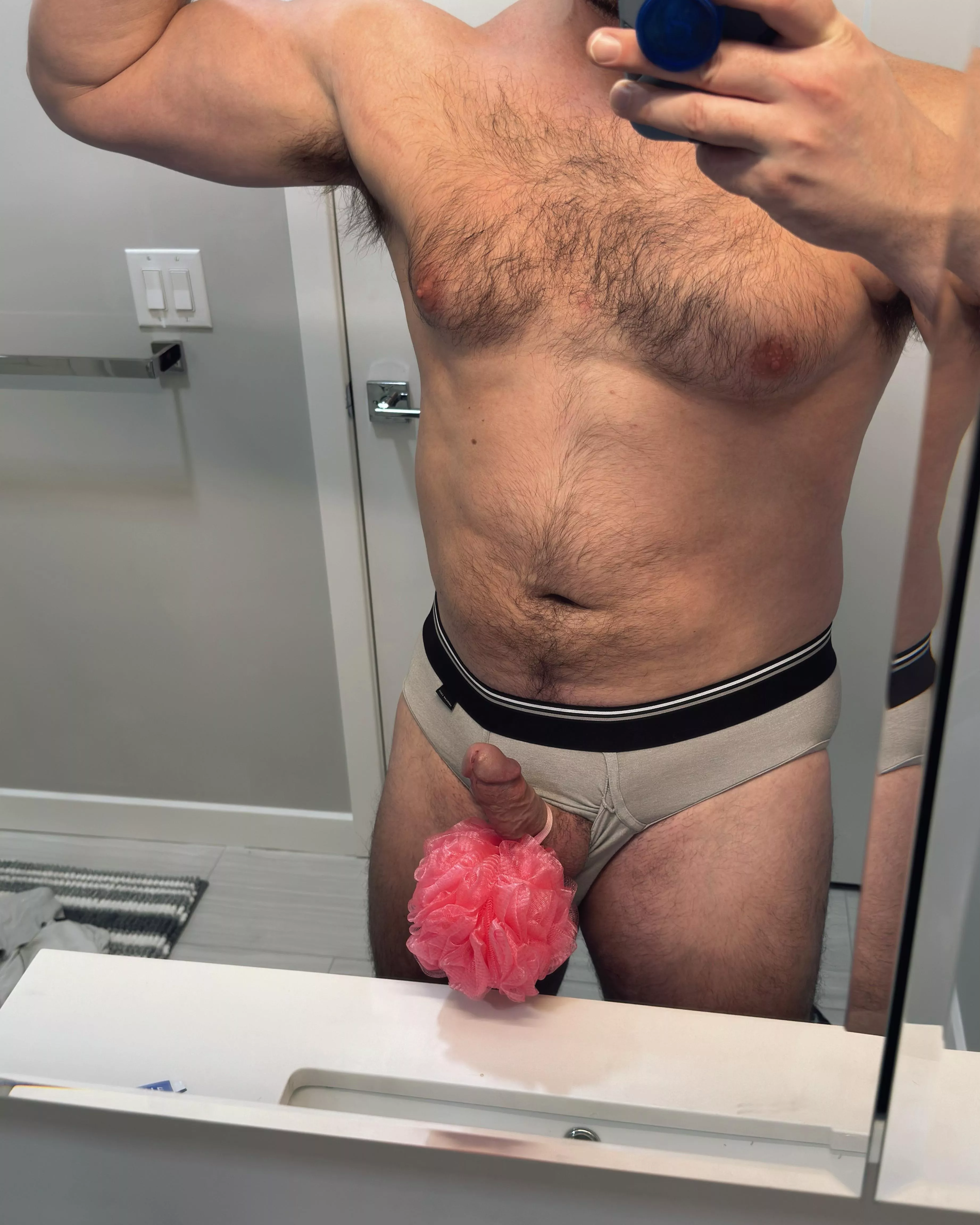 Through the loofa 🧼 