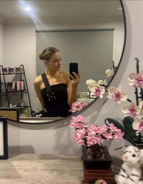 Trib to this young slut 