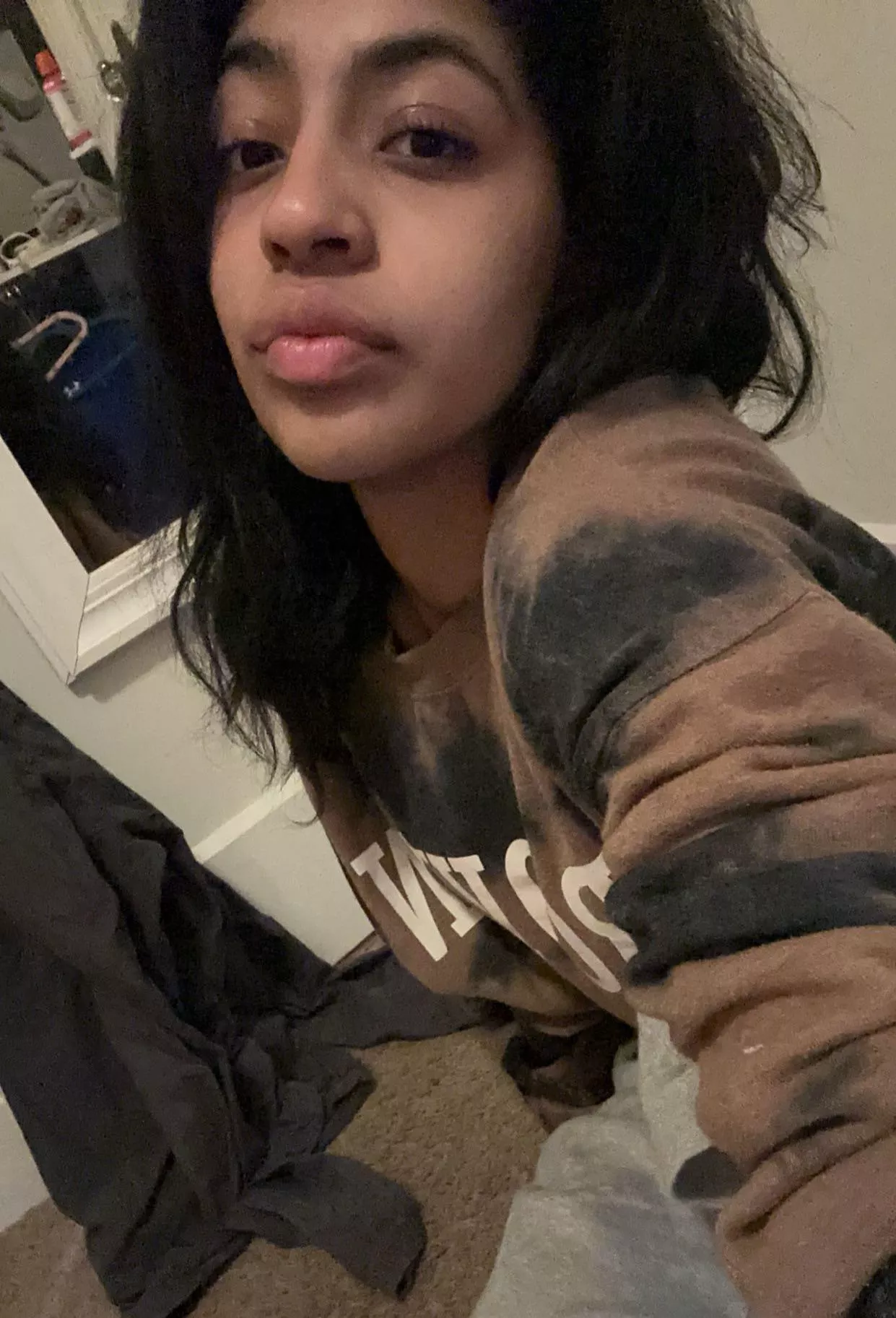 Ur only purpose is to make brats like me richer🤭 Ur only purpose is to make brats like me richer🤭