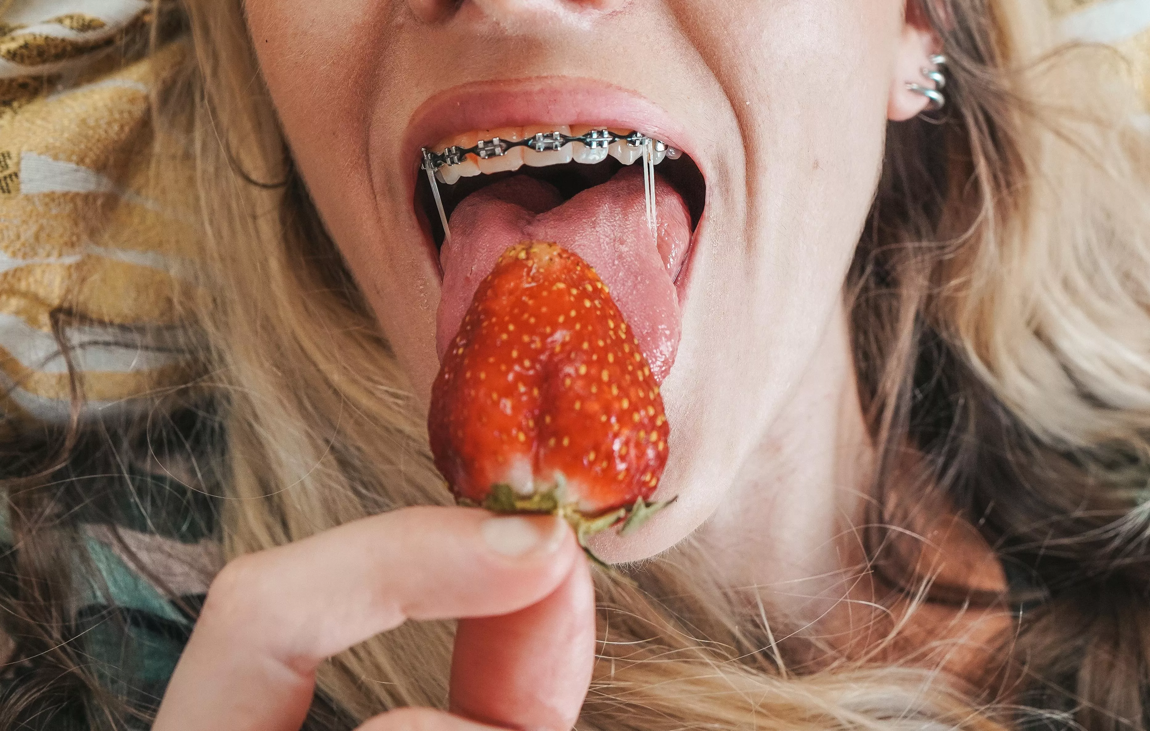 What happens when you mix braces with strawberries?