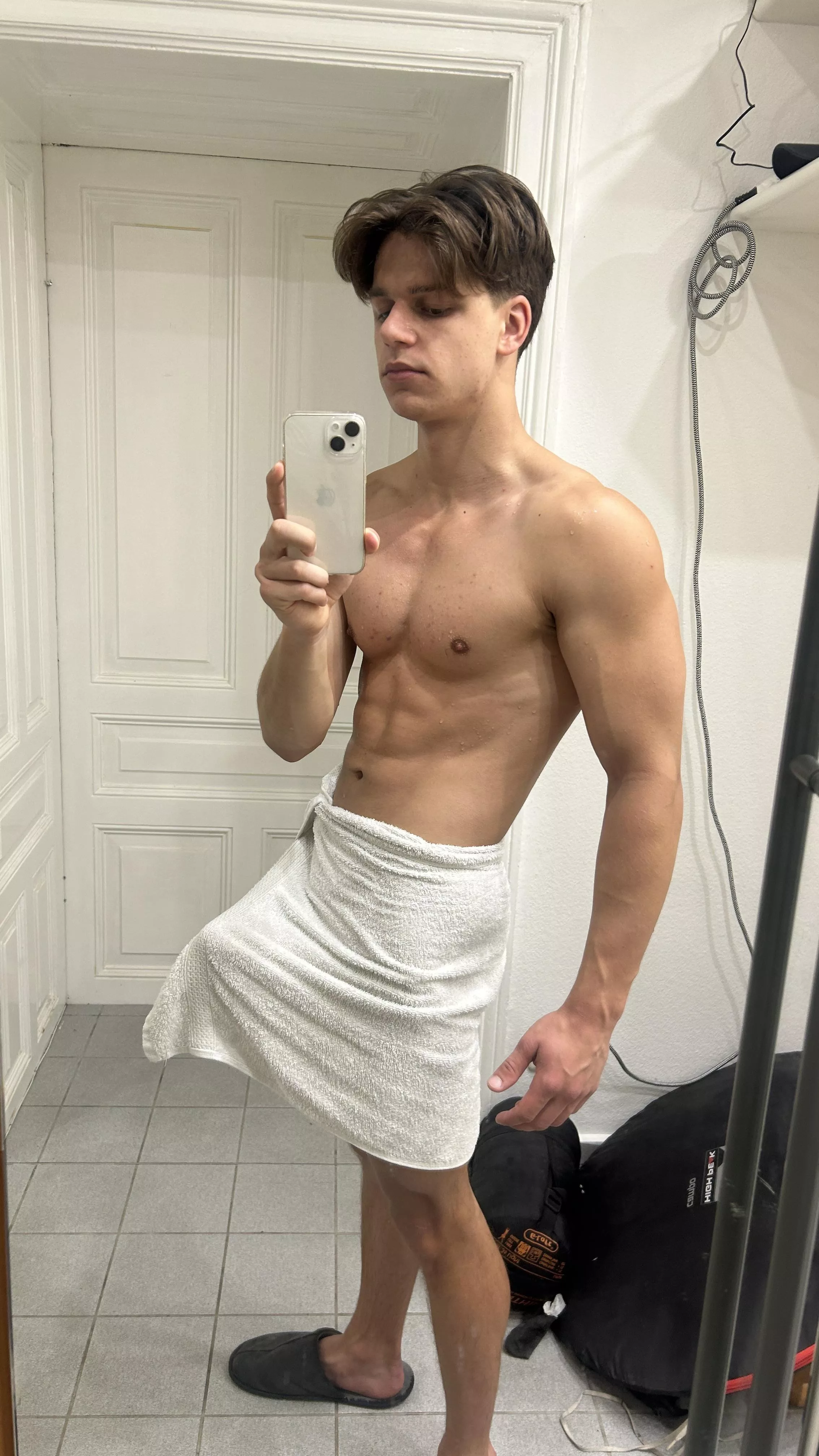 Would you deepthroat me?