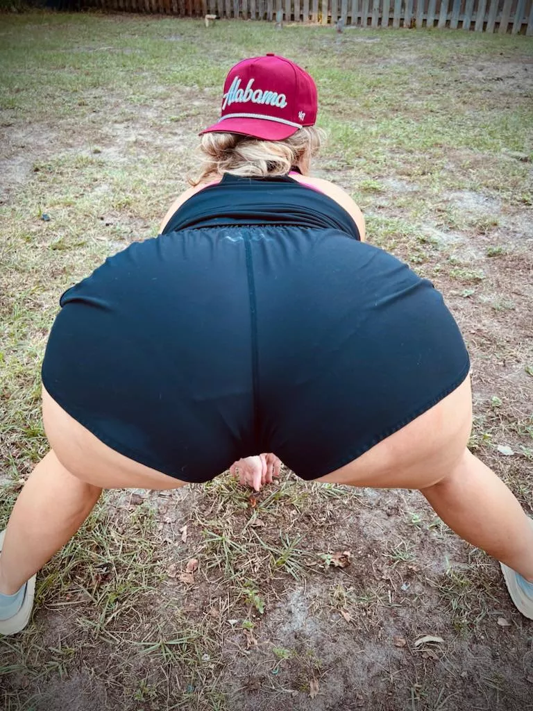 Would you get behind this ass? 
