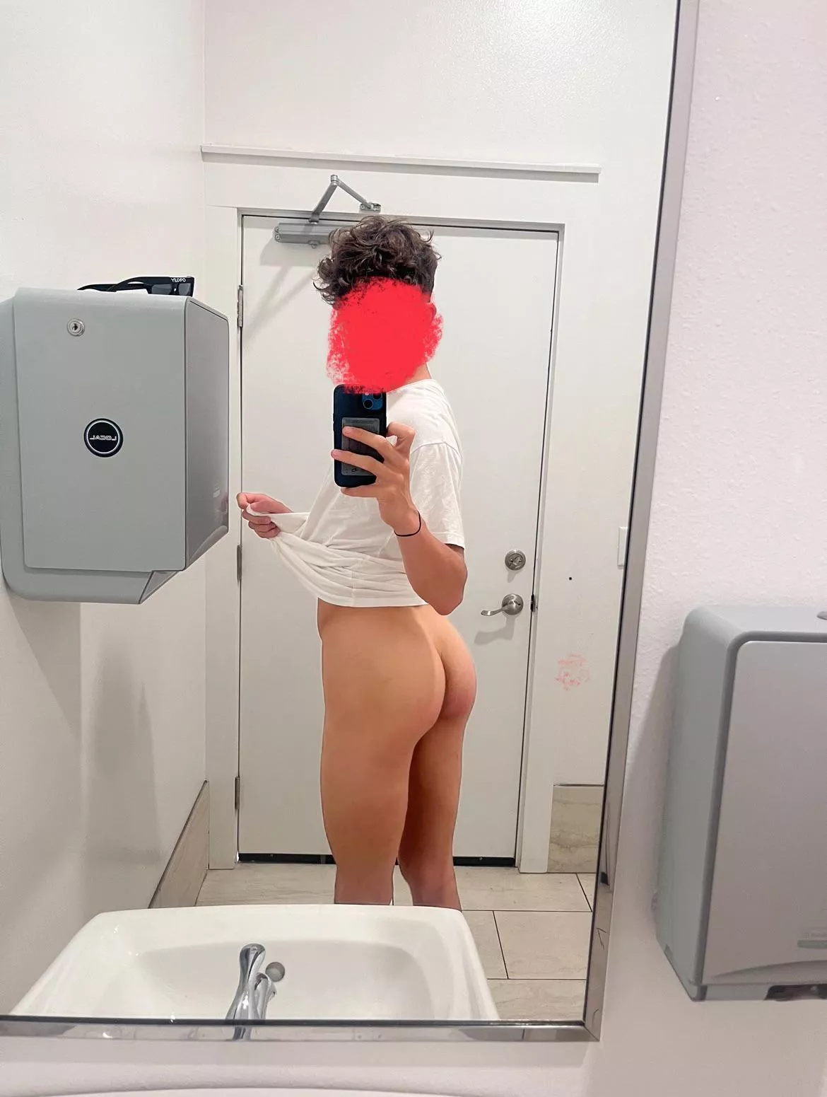 would you join me in this public bathroom? 