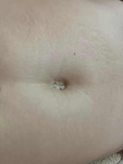 Would you use your finger or your tongue with my navel?