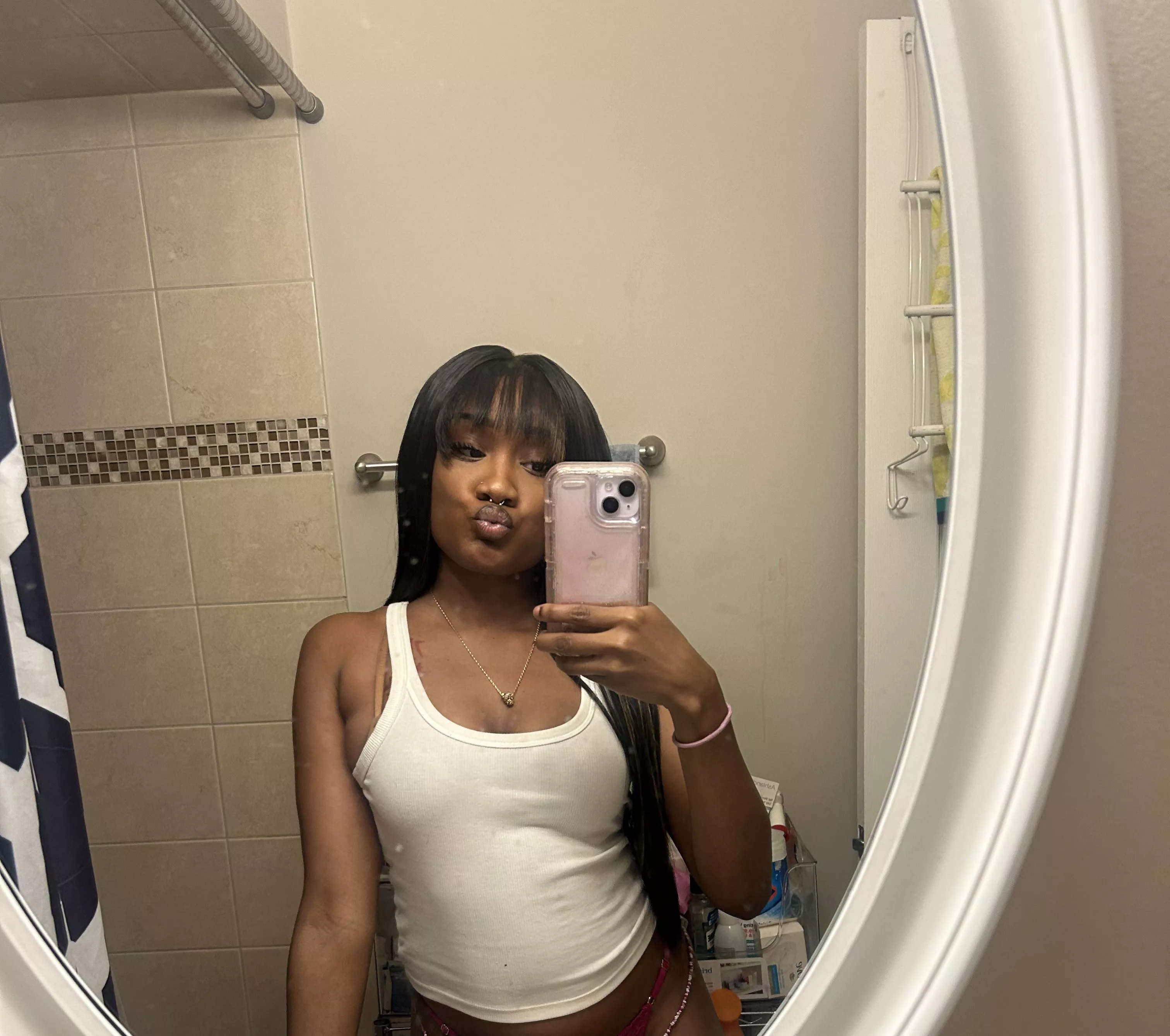 yall i didn't know there was a black domme page im late 😂😭