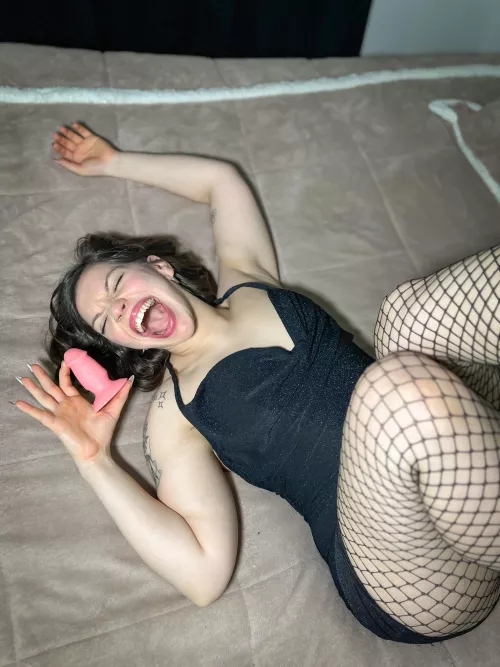 Your tiny cock reminds me of a wrinkled burned worm. Disgusting is not enough to describe it