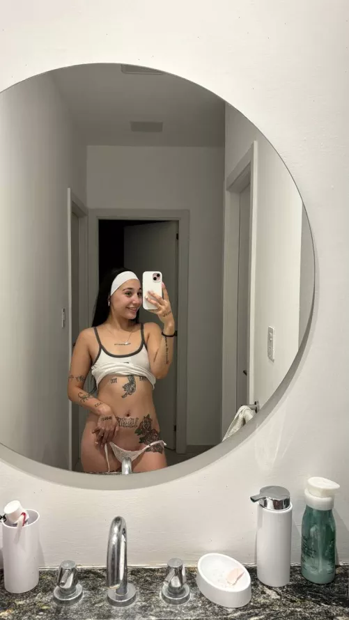 19 F4M It tastes better than you think