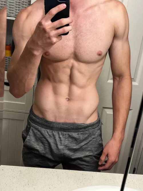 [21] Rate me? I’m new here