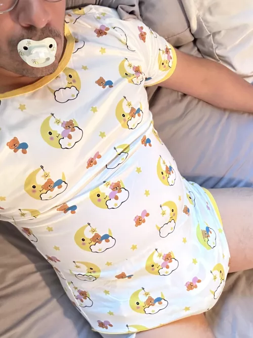 (27 m) morning to all the daddy’s out there 