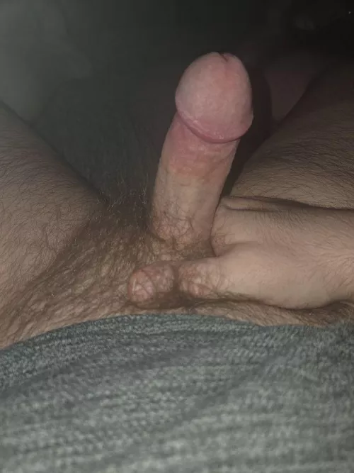30 m4m looking to try topping a cute bottom for the first time
