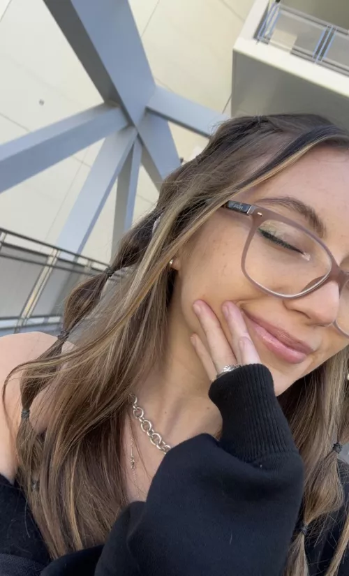 Are you into this hair color