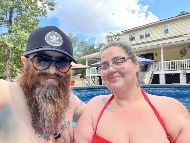 Bi couple for tonight