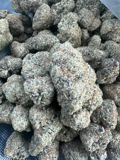 Black cherry truffle