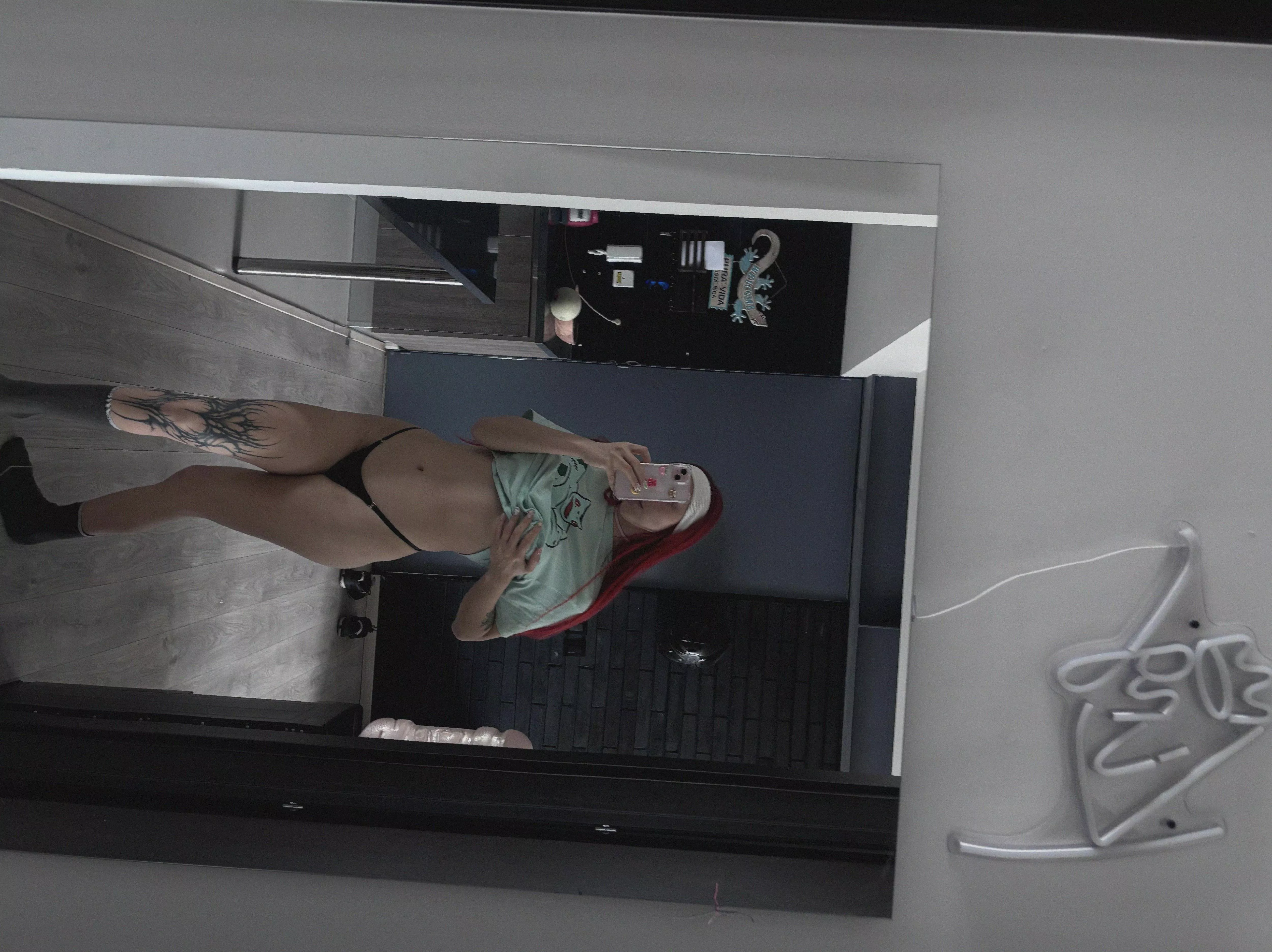 bored on a sunday afternoon and loving the silence