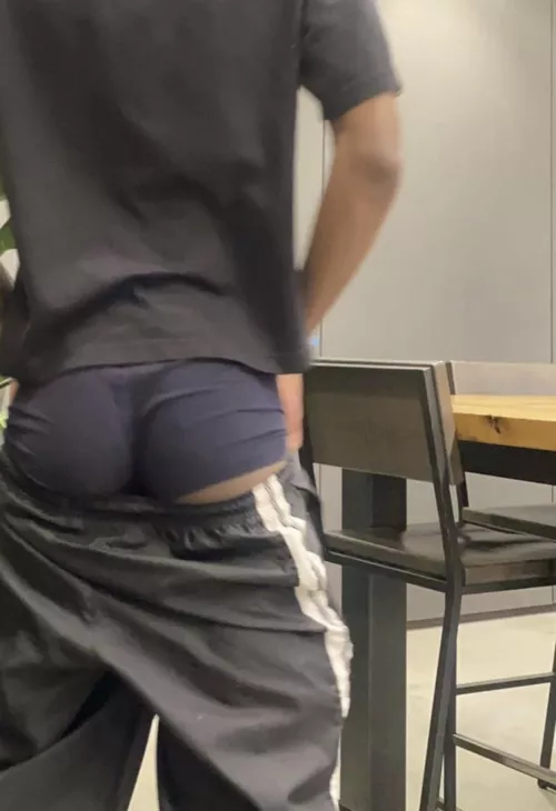 Come worship and Goon