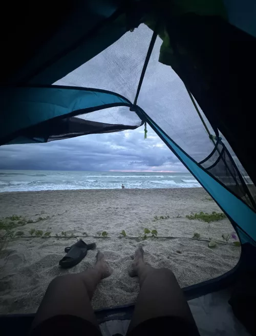 Early mornings here is so peaceful !! 