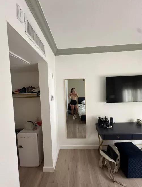 [f] you know you want more 😘