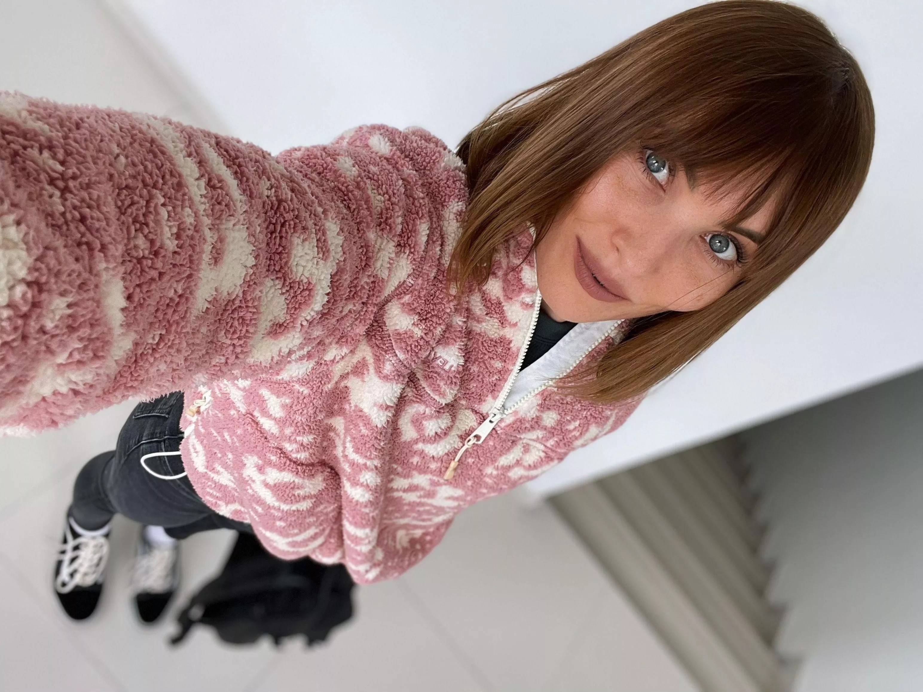 Feeling the sunshine and ready to spread the love.