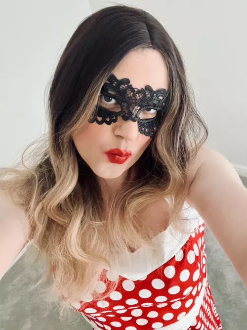 [GBR] #Yorkshire submissive sissy looking for Dominant