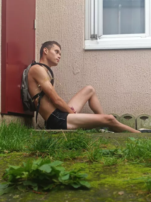 Getting cleaned before doing some walk outside