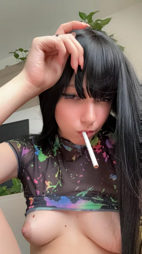 Give me your lighter now, i need to smoke this cig!