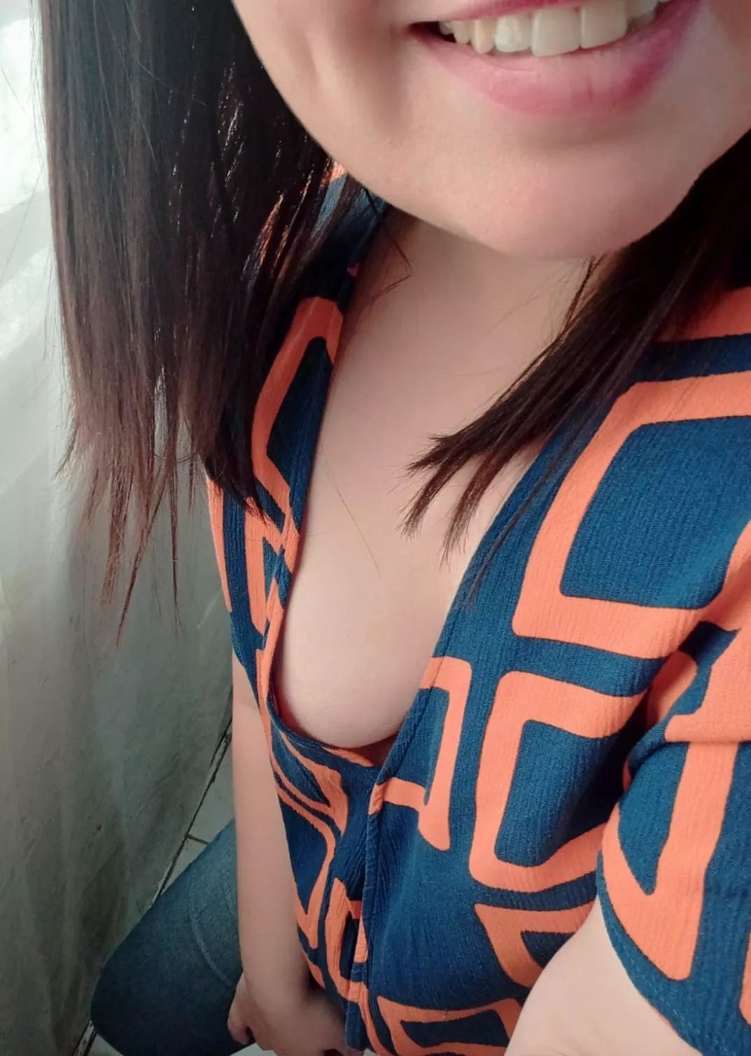 Here's proof I'm not wearing a bra to work today!