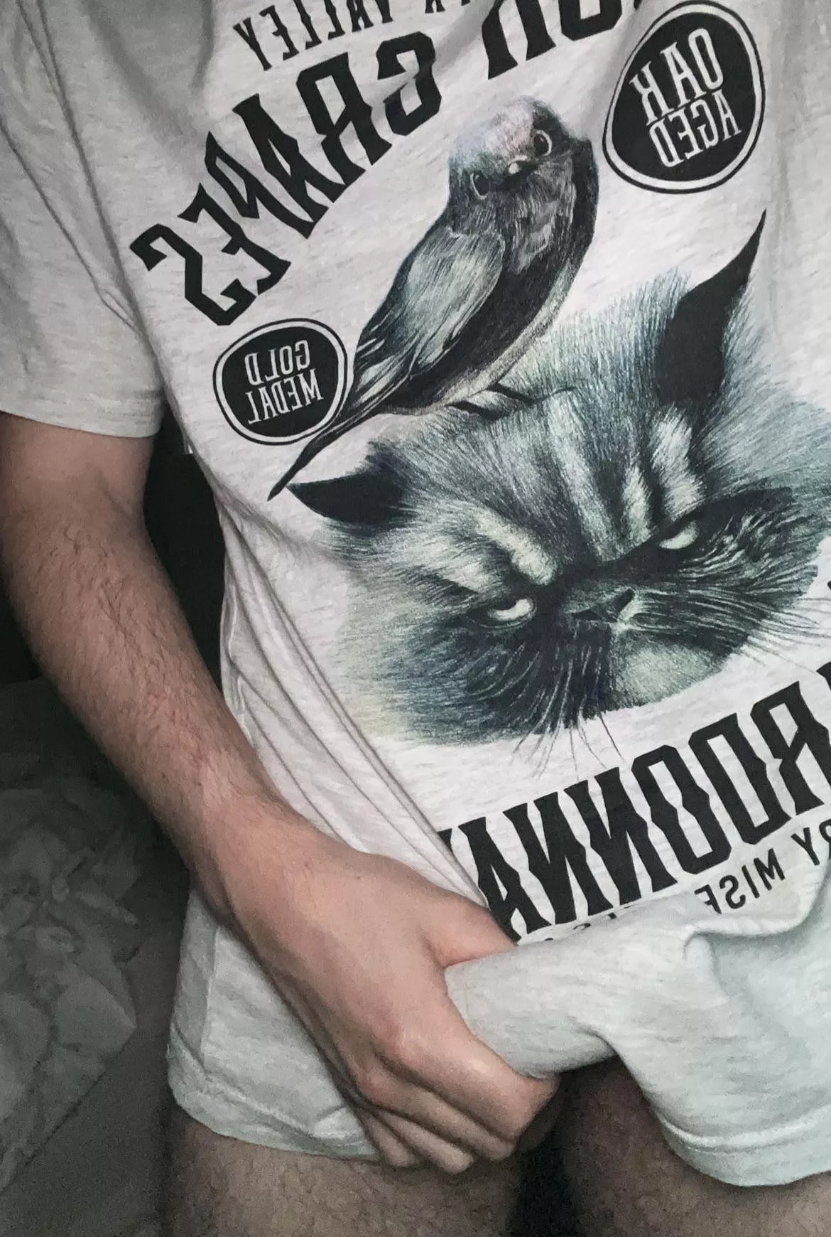 Horny as fuck, someone message me 