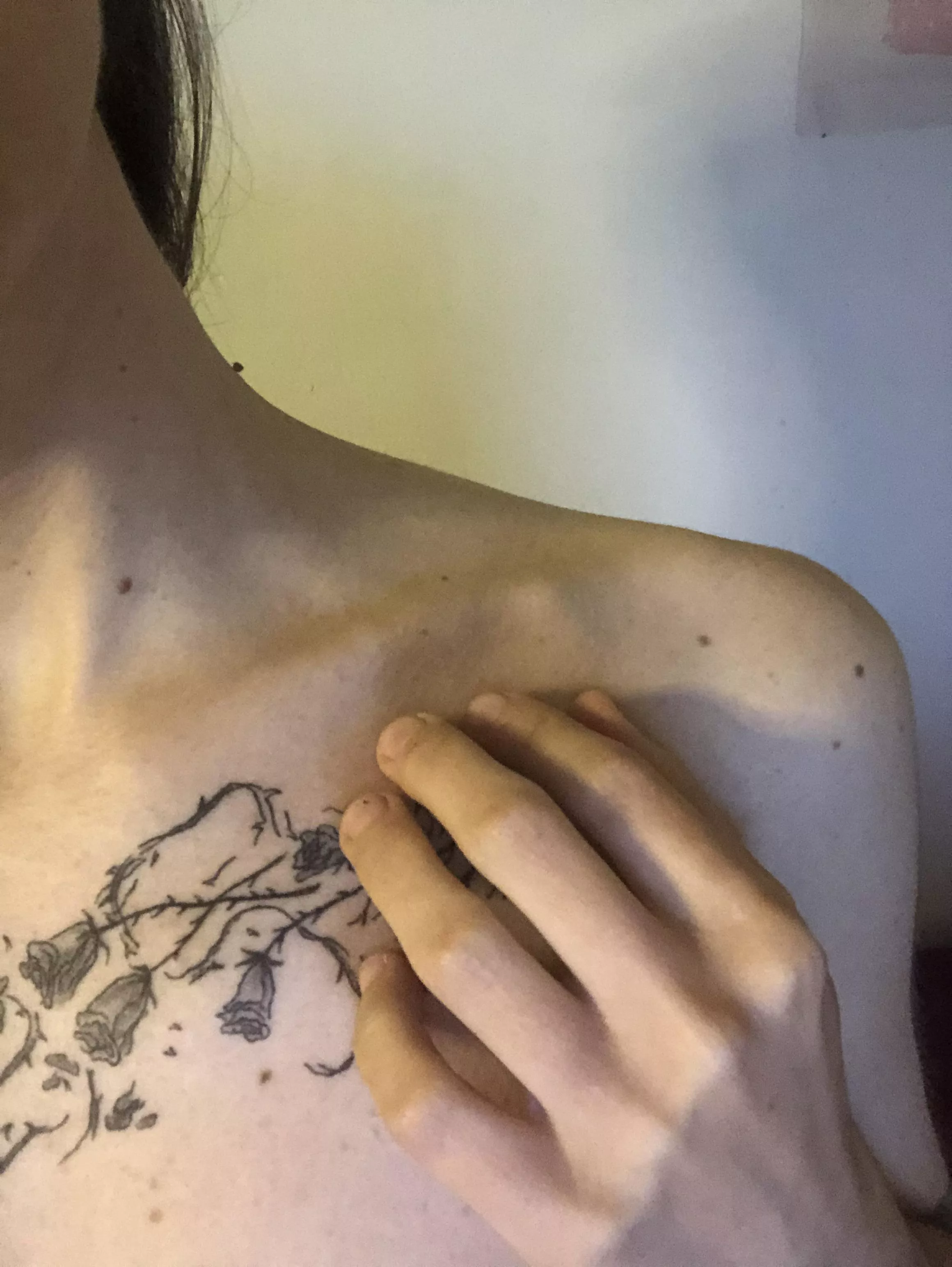 How much you like my neck with moles? 