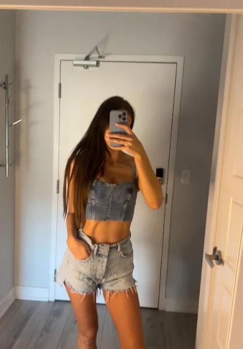 I Don't have to get naked to make you jizz