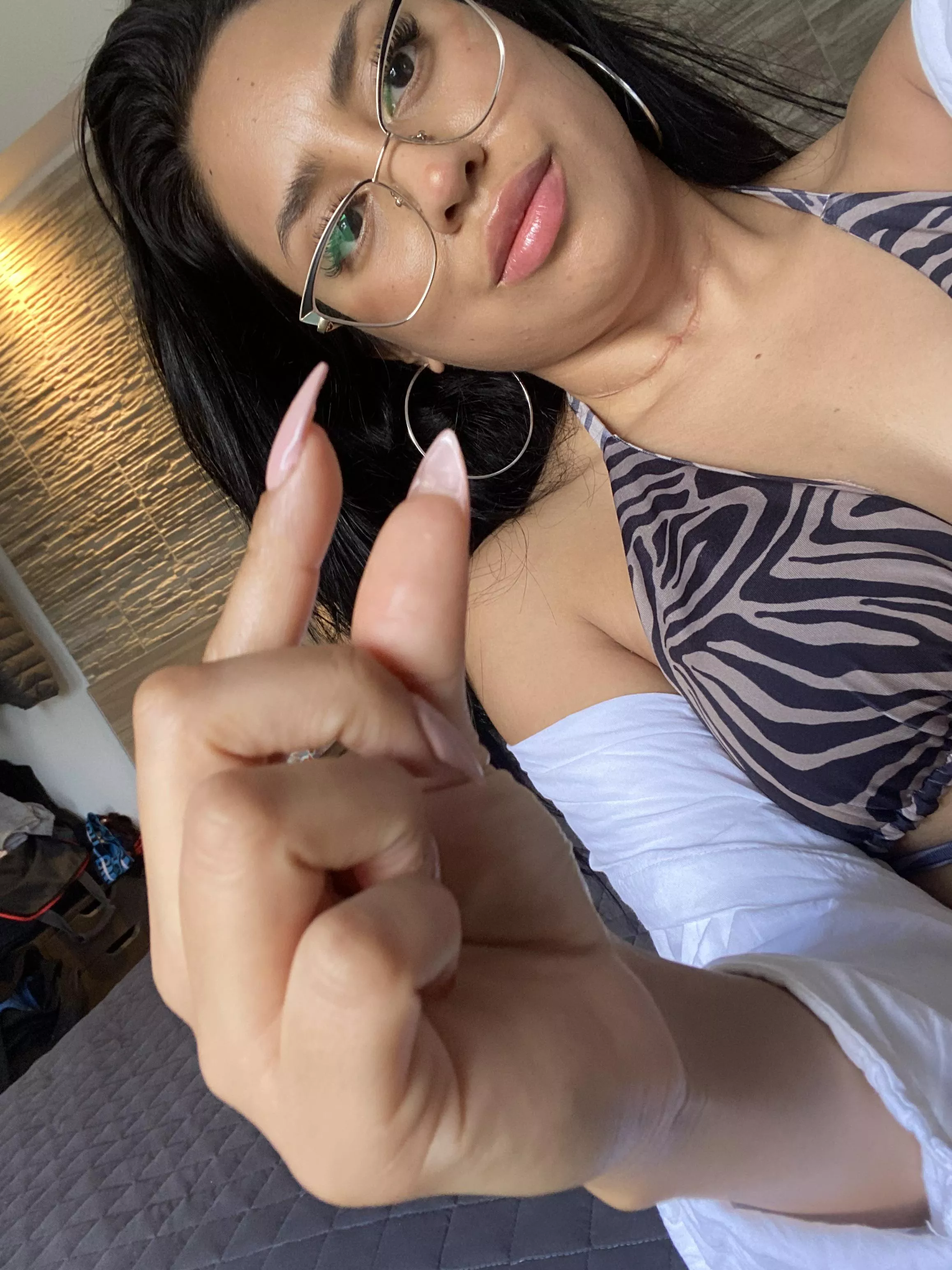 I guess you are pussy free and a virgin, guess the truth?