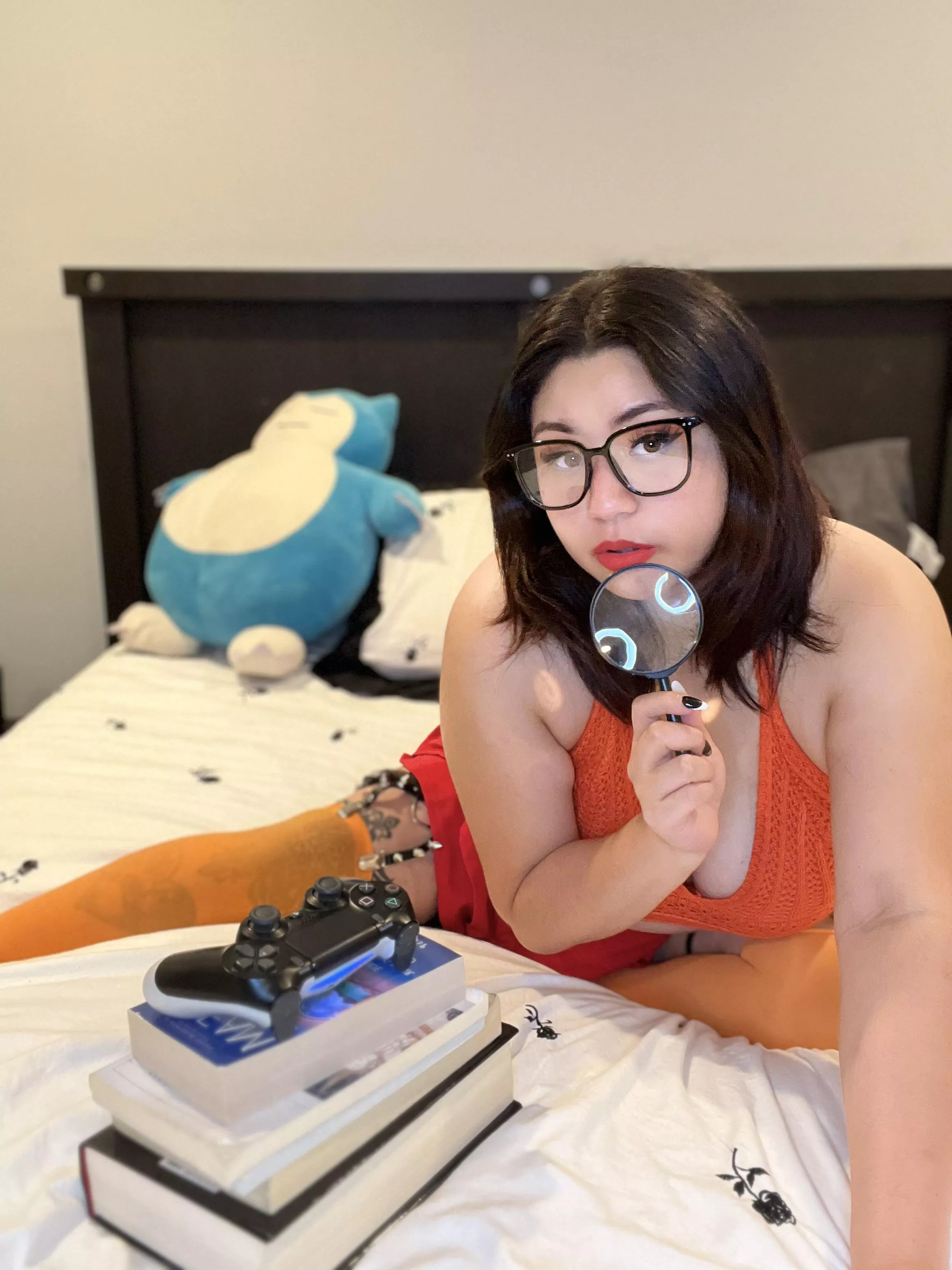 I need a gaming buddy 😜