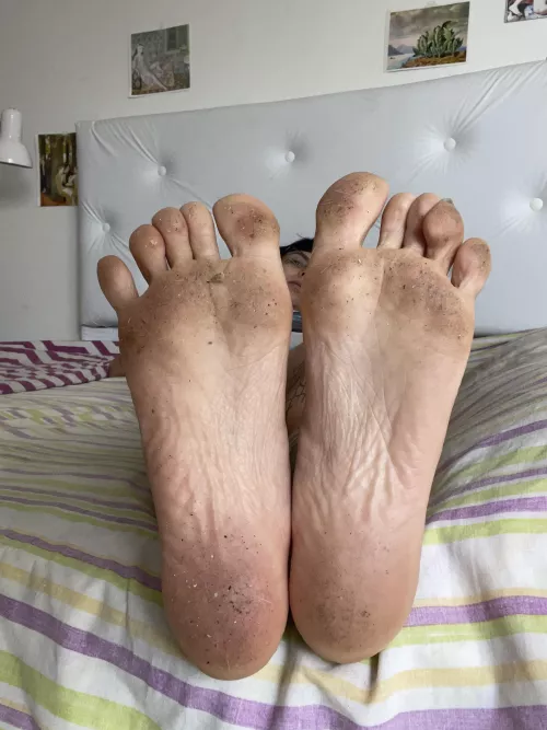 I need someone to clean my soles