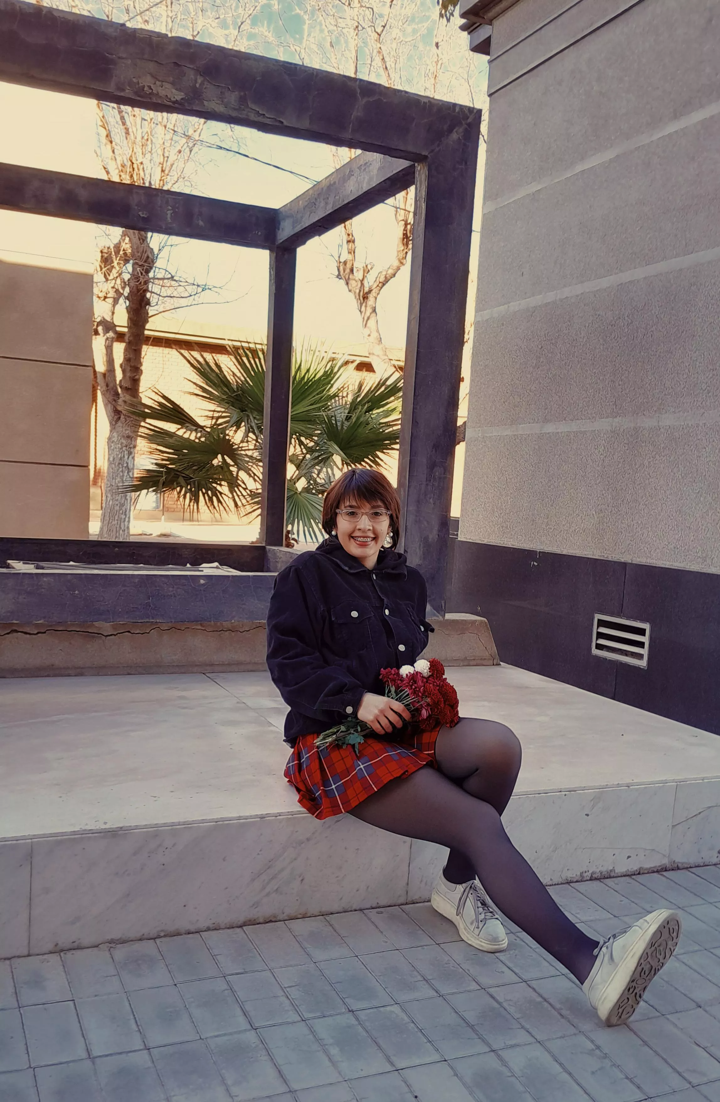 I spent a long time without smiling because I was ashamed of my teeth, now I enjoy being able to do so... I love my braces!