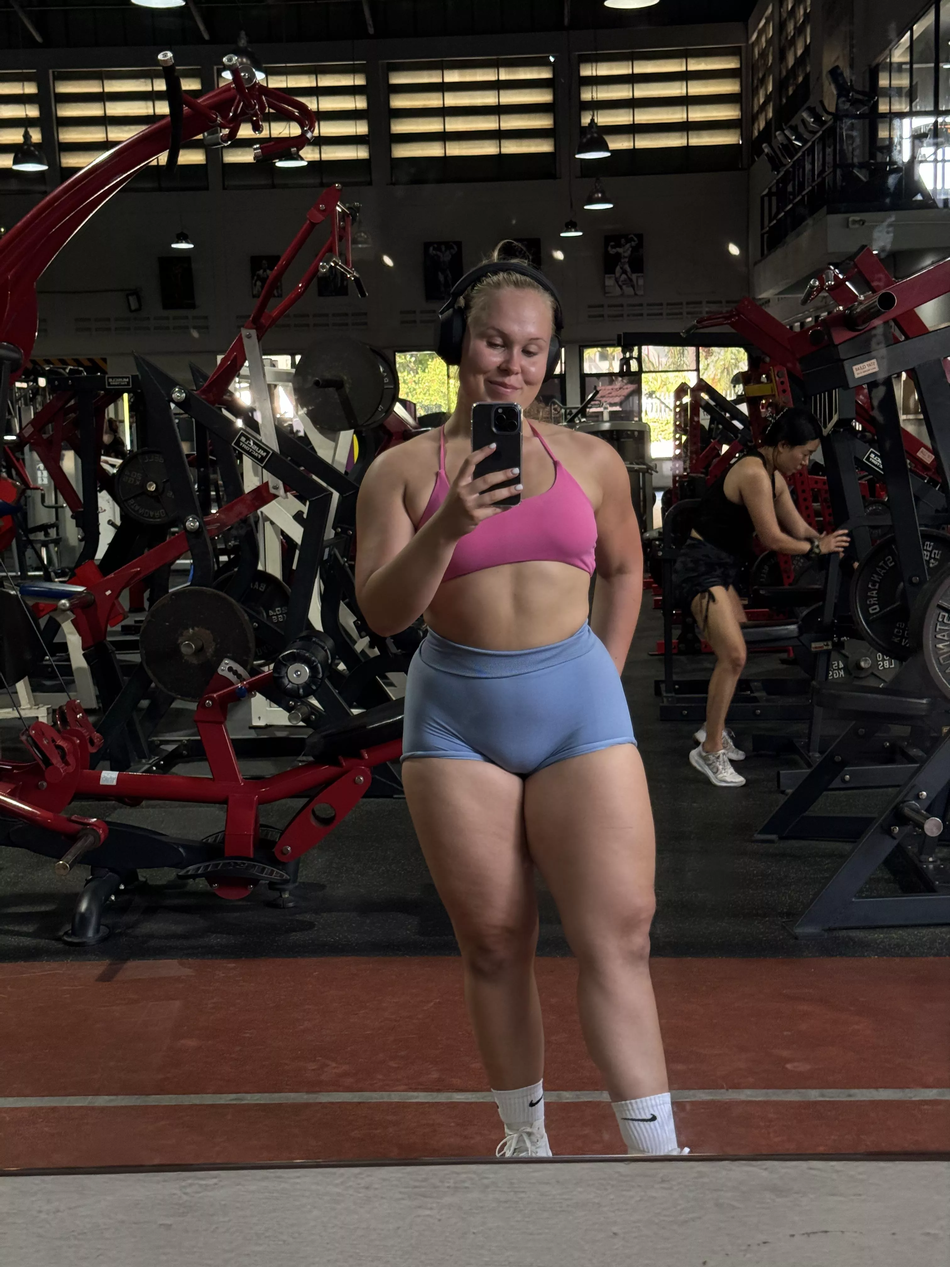 If you are into muscular girls, try me and you'll see.