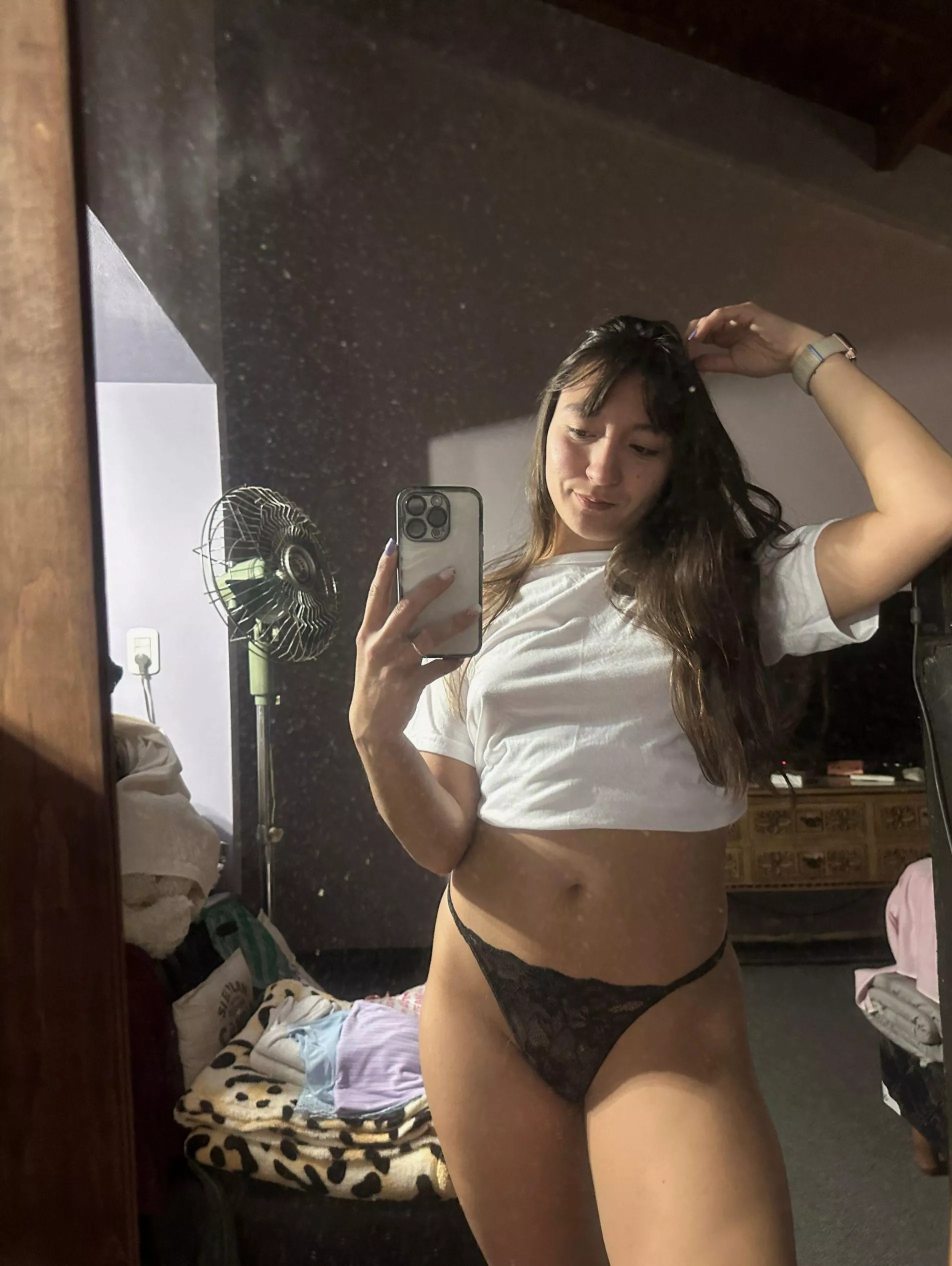 in love with my hand size pookies