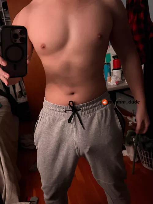 is it gray sweatpants season yet? 🤔