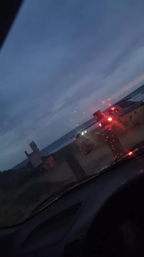 M4Cpls of F Moana beach