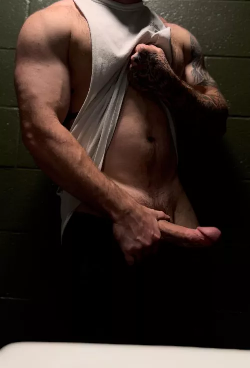 Making ALL my muscles grow (33)