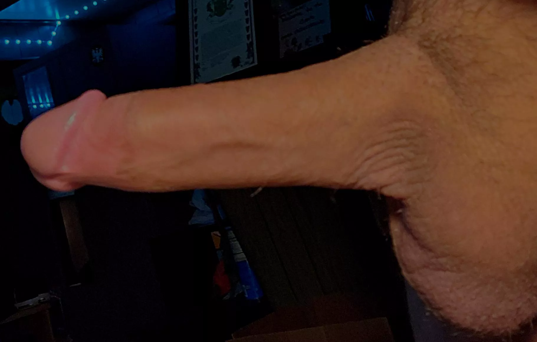 married for 10 years, now divorced.... who wants to be first??  HARTFORD COUNTY                                
  (female only please)