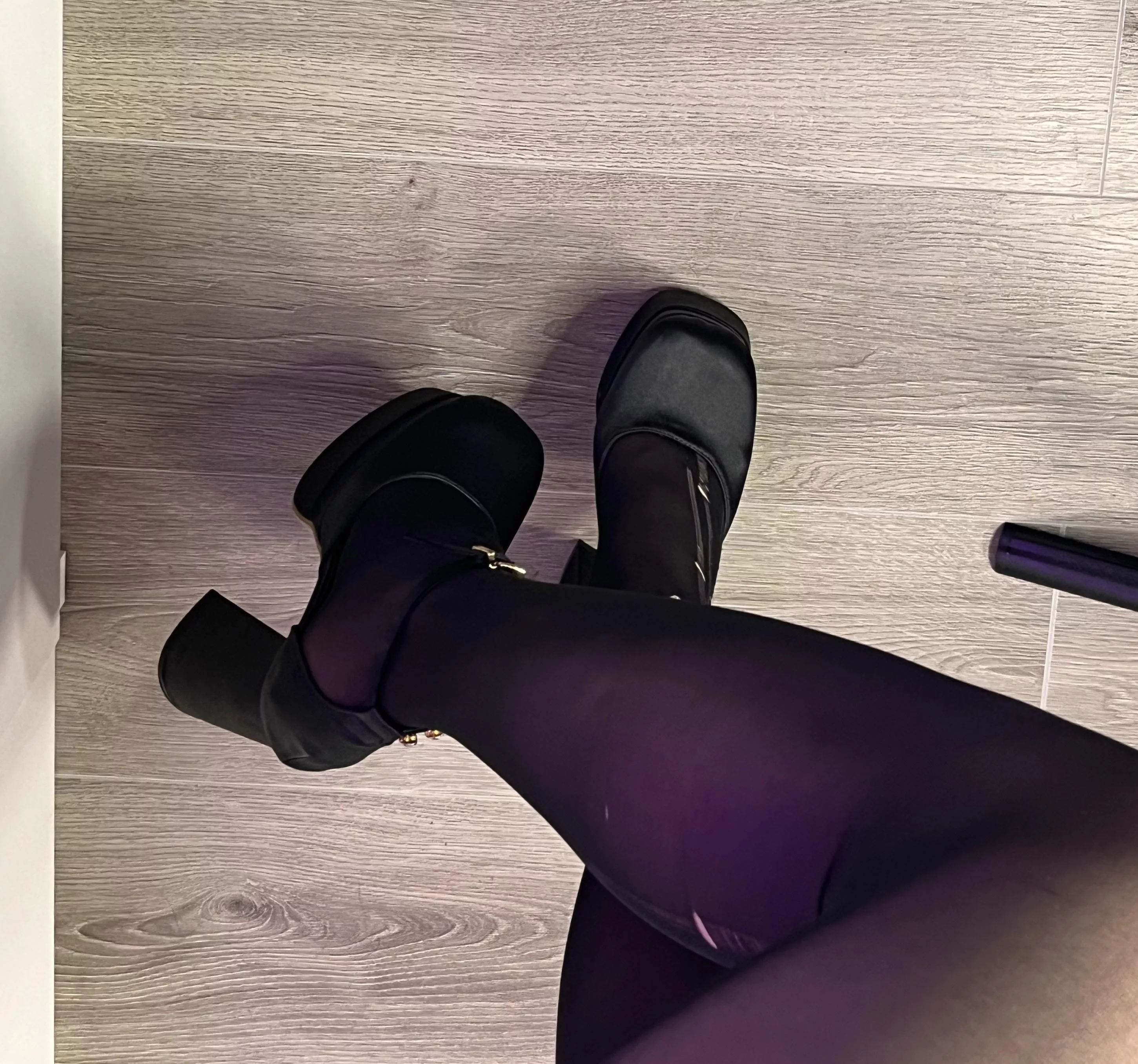 my black ripped Halloween tights and high heels