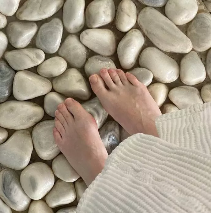 My fingers are so sweet right after spa treatments I'm sure