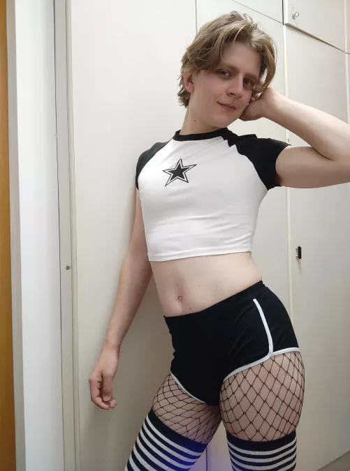 Non saprei... mi dona il bianco e nero?