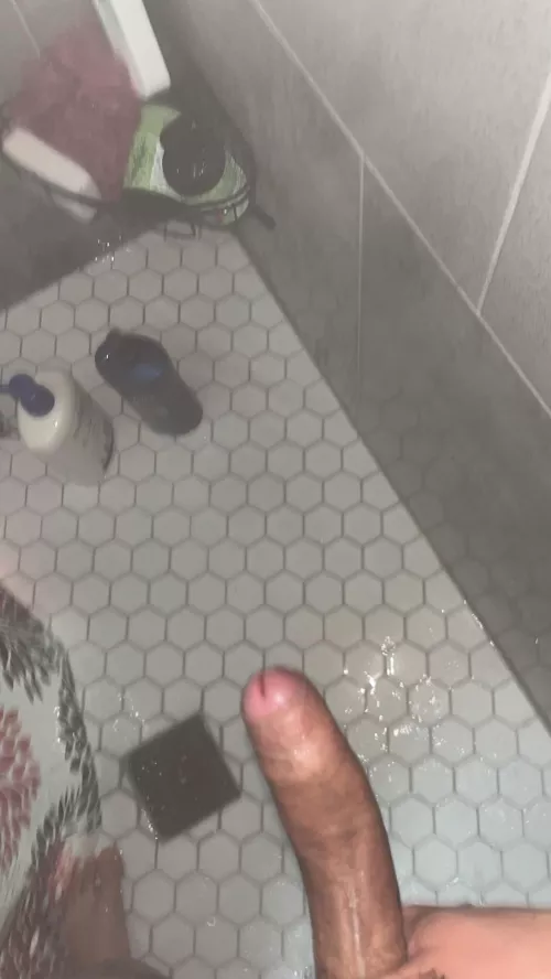 Someone drain my balls. Let’s arrange for a meetup tomorrow night ? HMU ! Can’t host. Fuck it, I’ll even suck you up 