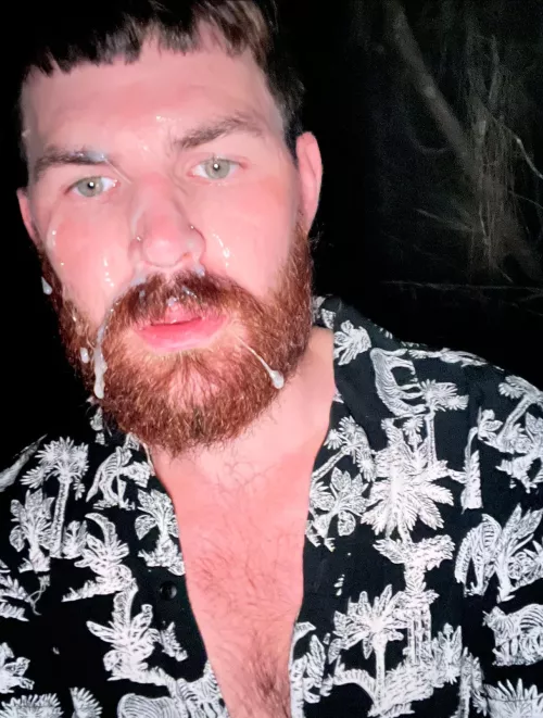 someone said to post here - so here’s my cum covered face after meeting up with a married man on a vacation from the UK - this is the walk back home 