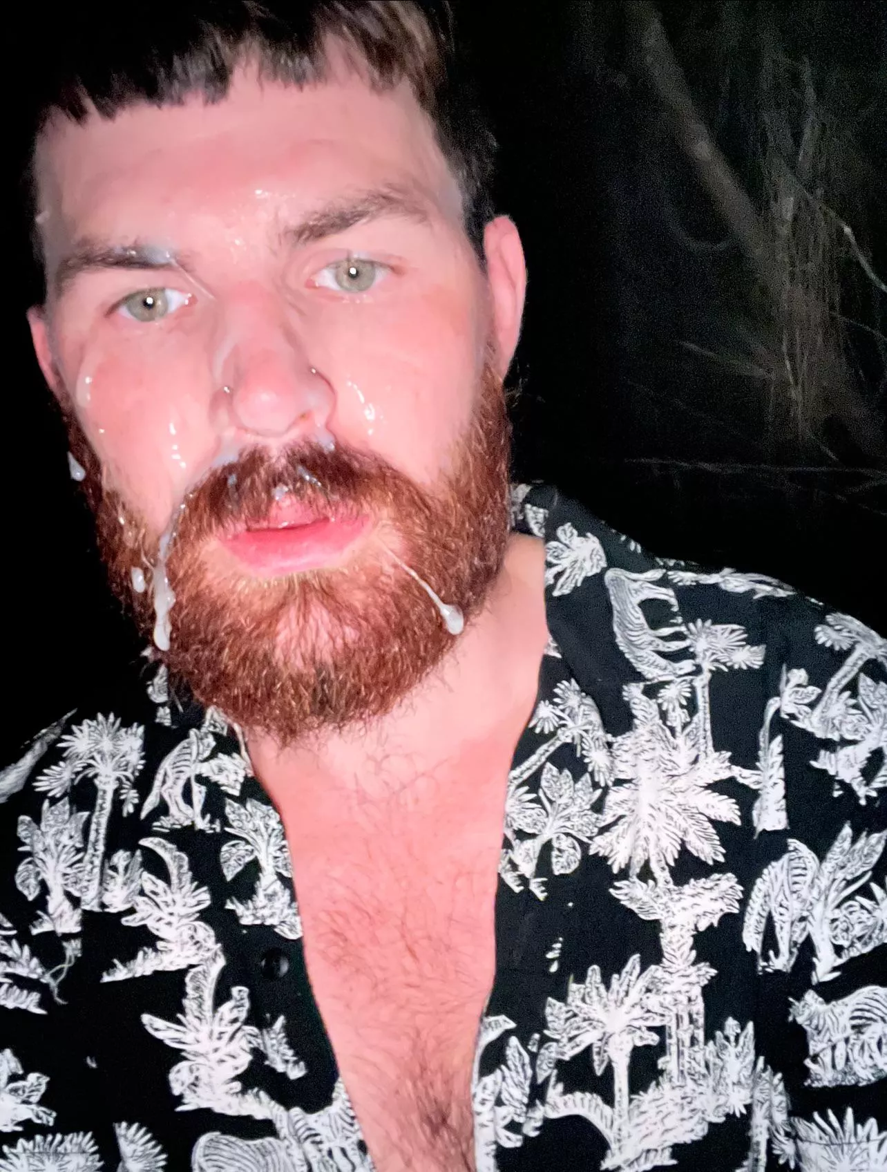 someone said to post here - so here’s my cum covered face after meeting up with a married man on a vacation from the UK - this is the walk back home 