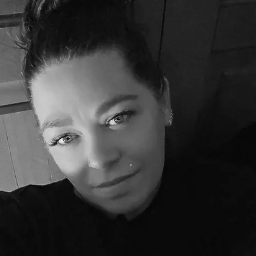 Spoil this bratty princess